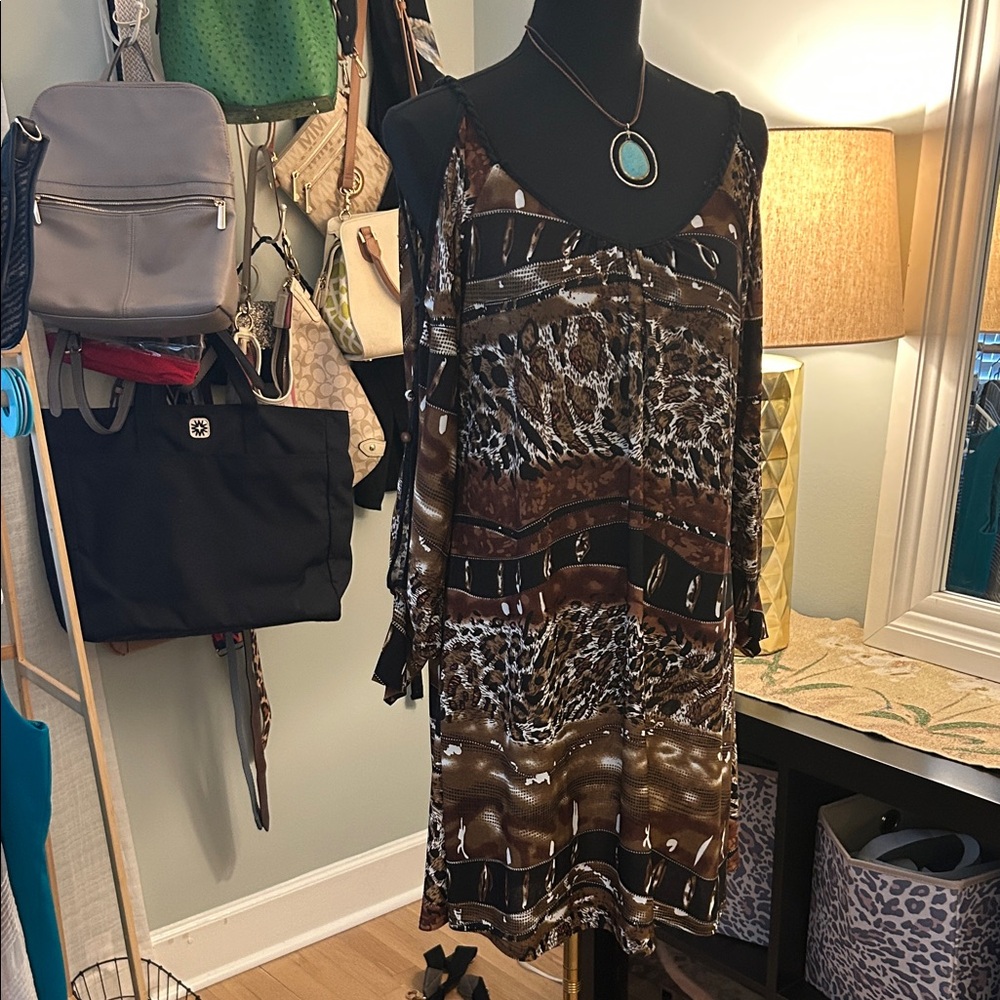 Elegant Long Sleeve Animal Print Dress